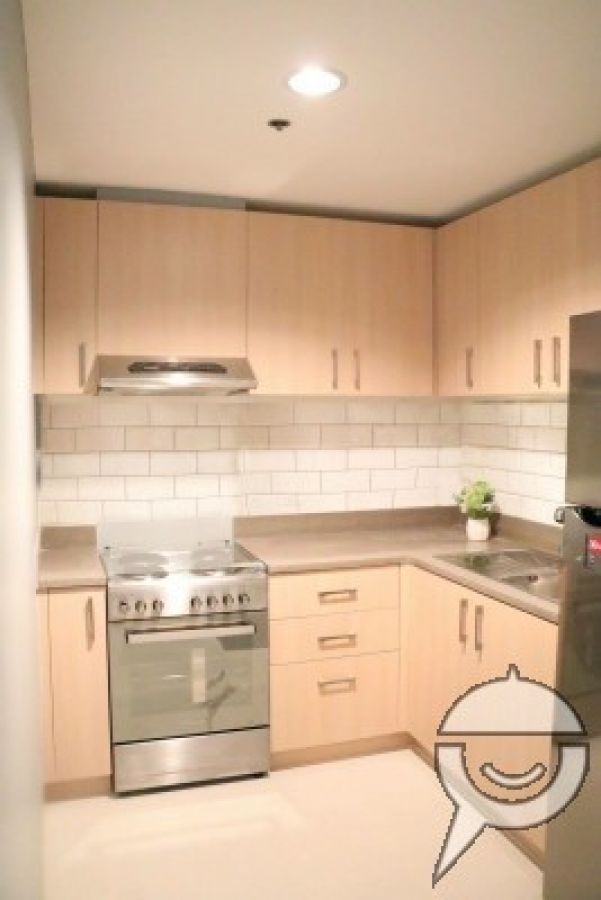 2 BR condo with parking in ortigas07