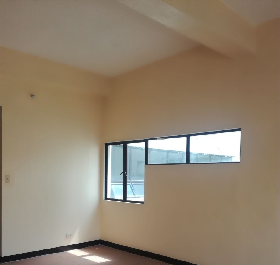"4 Bedroom Condominium for Rent in Cambridge Village, Cainta Rizal"06
