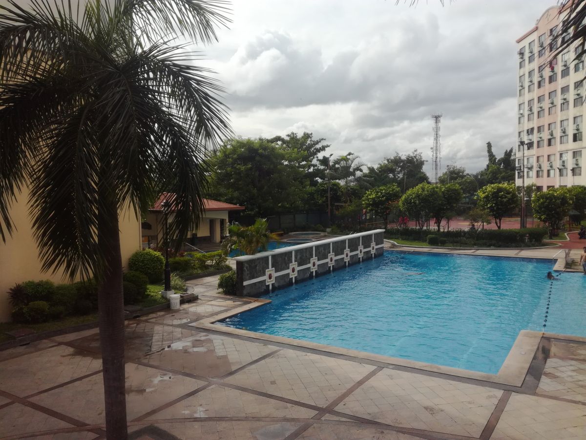 "4 Bedroom Condominium for Rent in Cambridge Village, Cainta Rizal"10