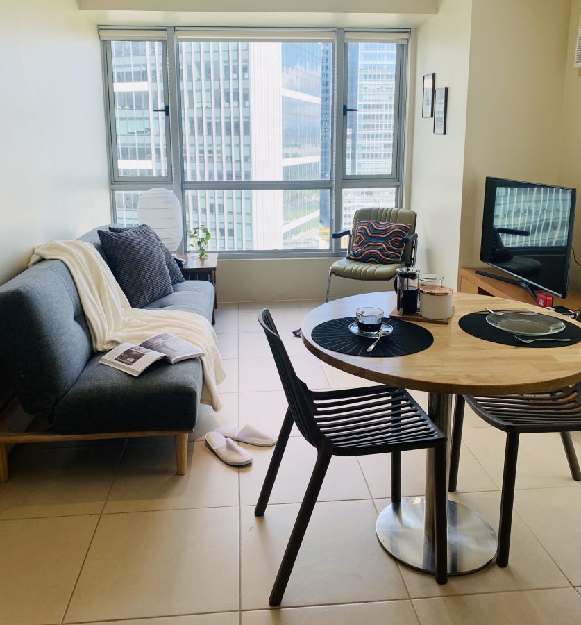 Avida Towers at 34th Street beside Uptown Mall06