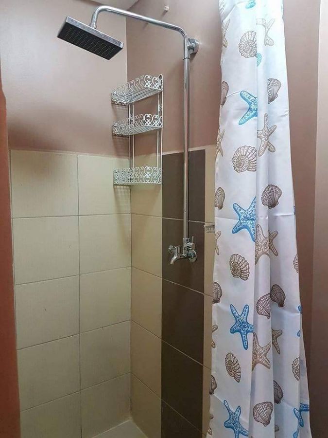 Condo sharing near BGC and Mckinley08