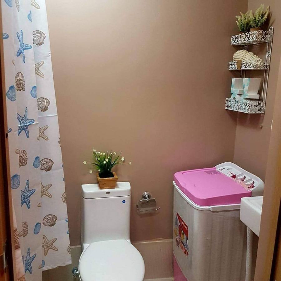 Condo sharing near BGC and Mckinley09