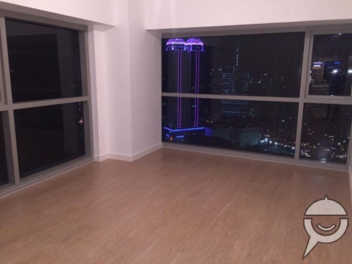 For Rent 2BR w/ balcony and Parking02
