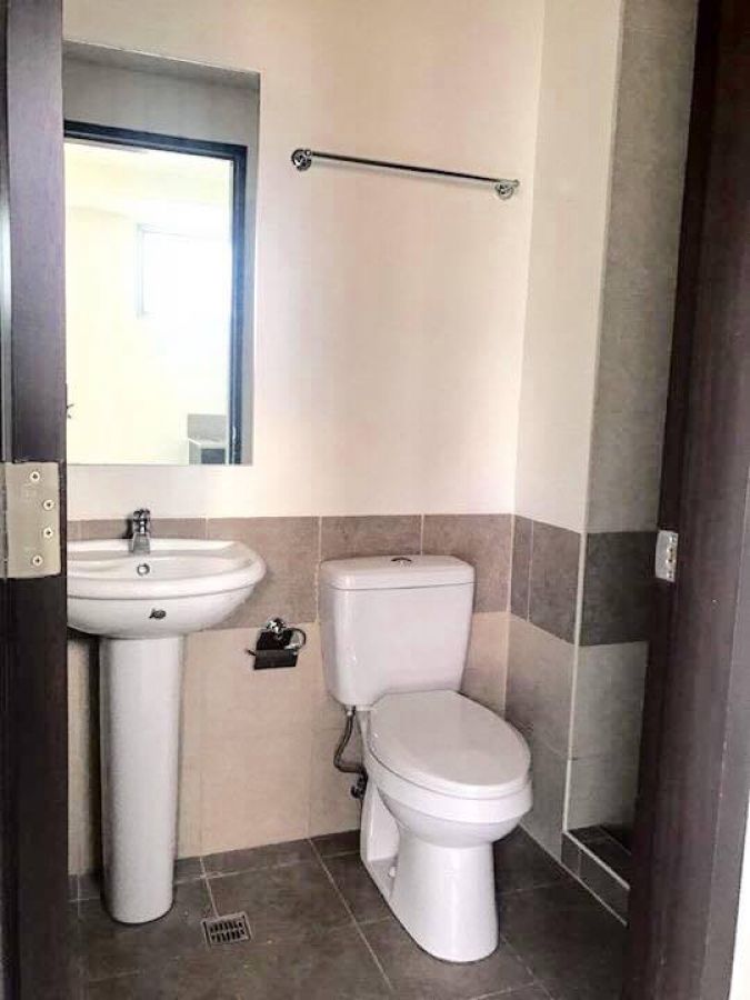 Studio Unit for Rent in Axis Residences03