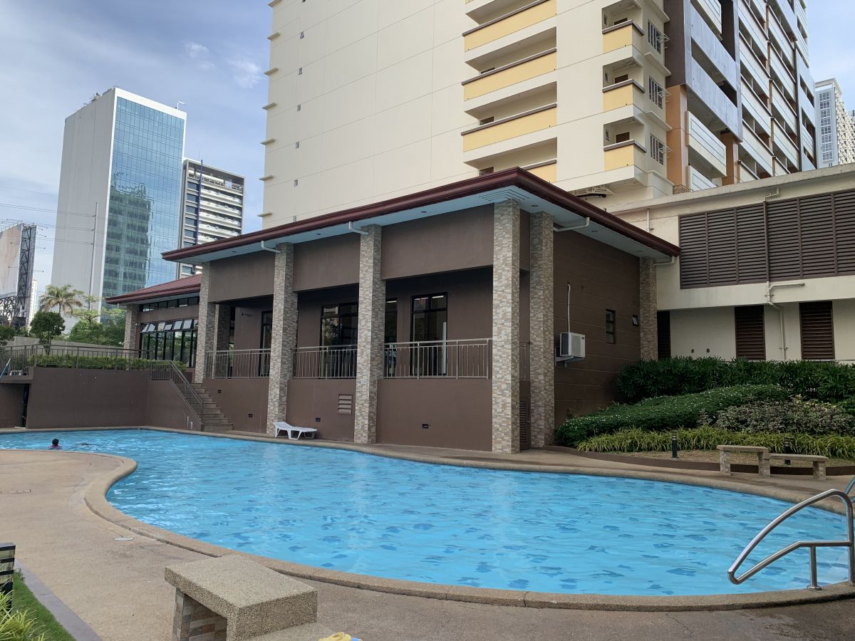 Brand New Studio Unit Pines Peak Tower 2 For Lease07