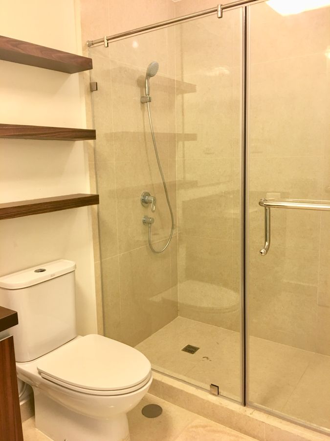Luxurious 1 Bedroom Unit for Lease at Shang Salcedo Makati08