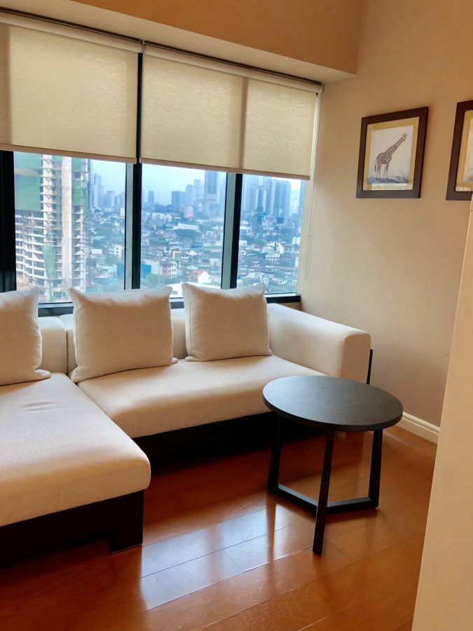 2 Bedroom Fully Furnished Condo for Lease at One Rockwell Makati08
