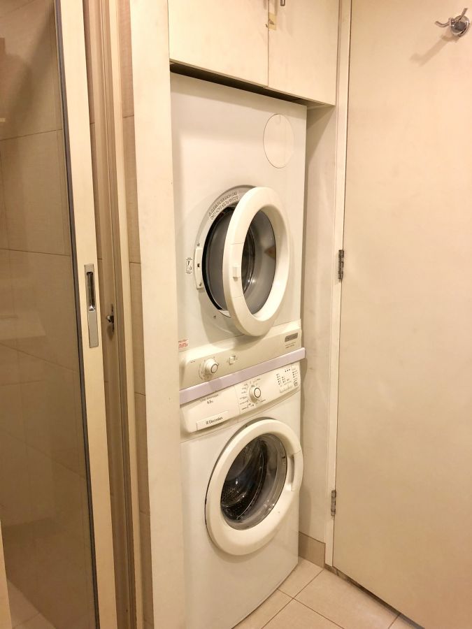2 Bedroom Fully Furnished Condo for Lease at One Rockwell Makati09