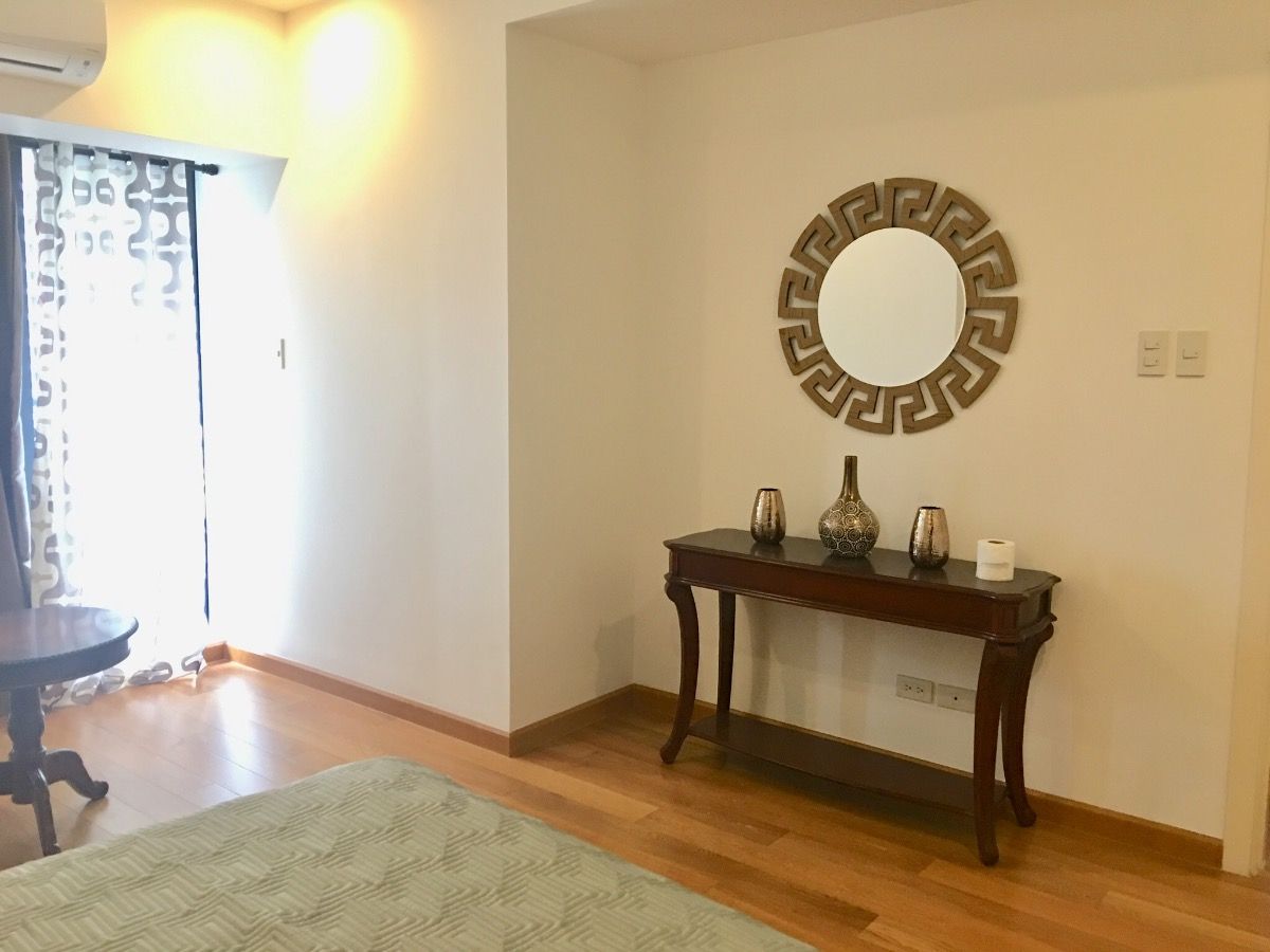 Spacious Fully Furnished 1BR Unit for Lease at Milano Residences02