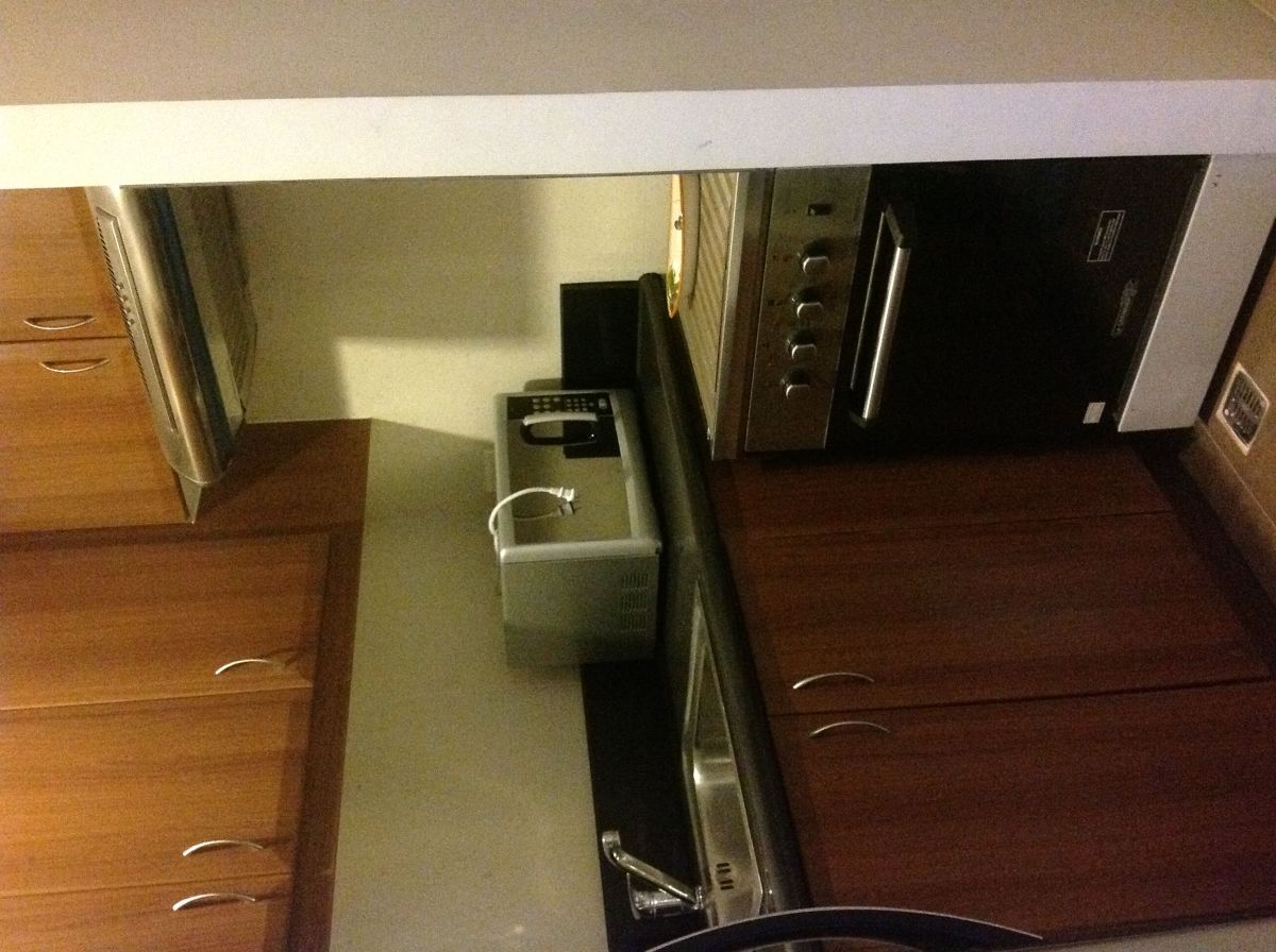 "Studio Unit For Lease Greenbelt Chancellor, Makati"07