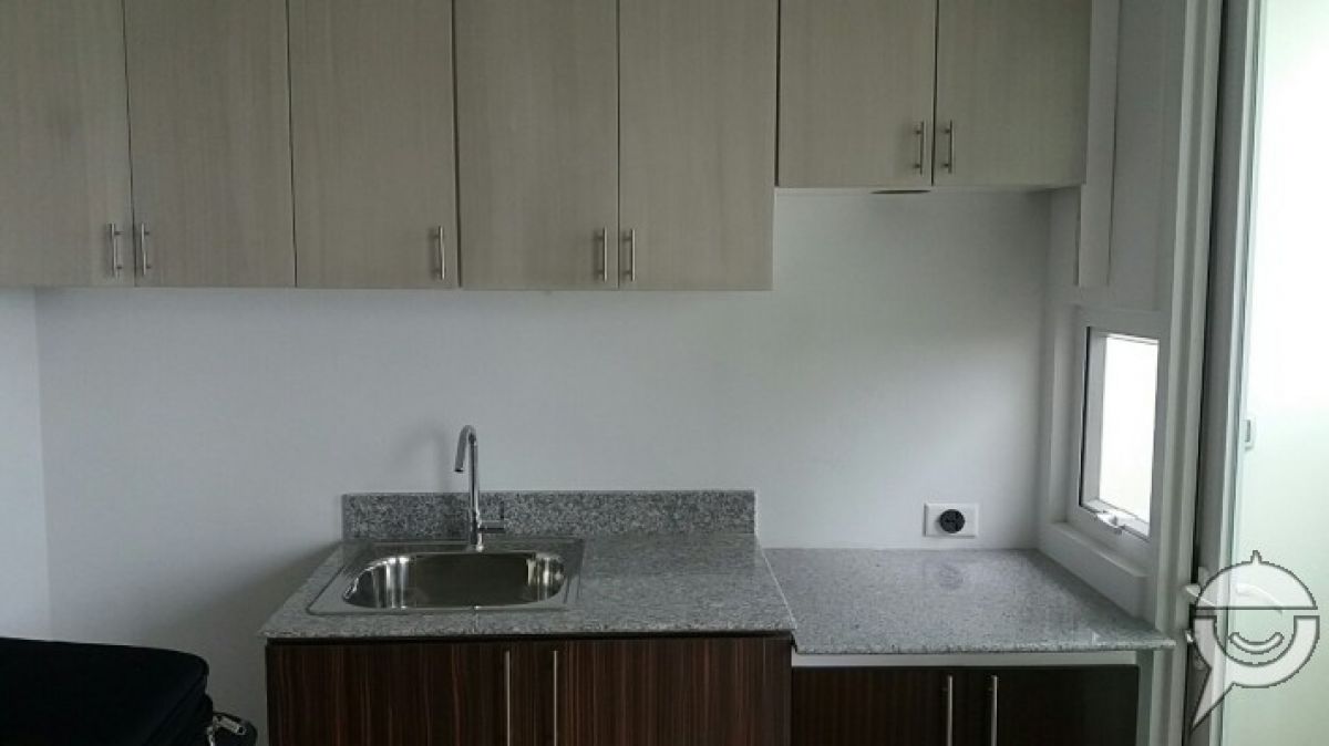 Studio Condominium Units for rent05