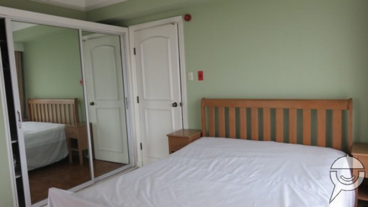 "Condo for rent in Cebu City,Cebu Business Park steps to Ayala"06