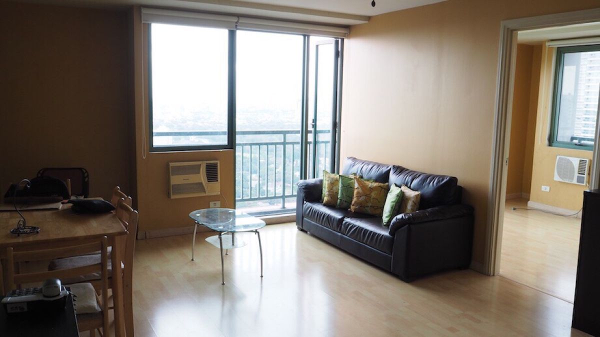 2 Bedroom Semi furnished for Lease in Soho Central Mandaluyong05