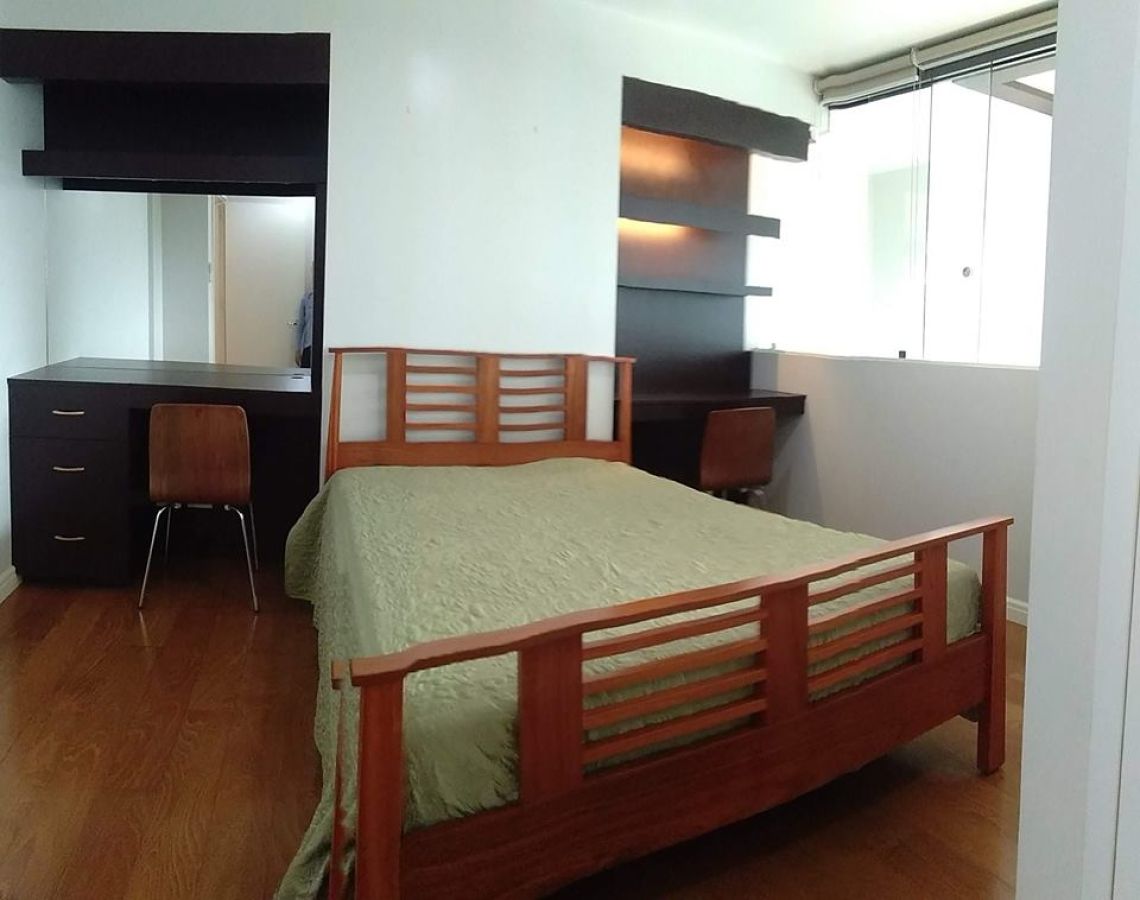 "2 Bedrooms, furnished for lease in One Rockwell East Makati"09