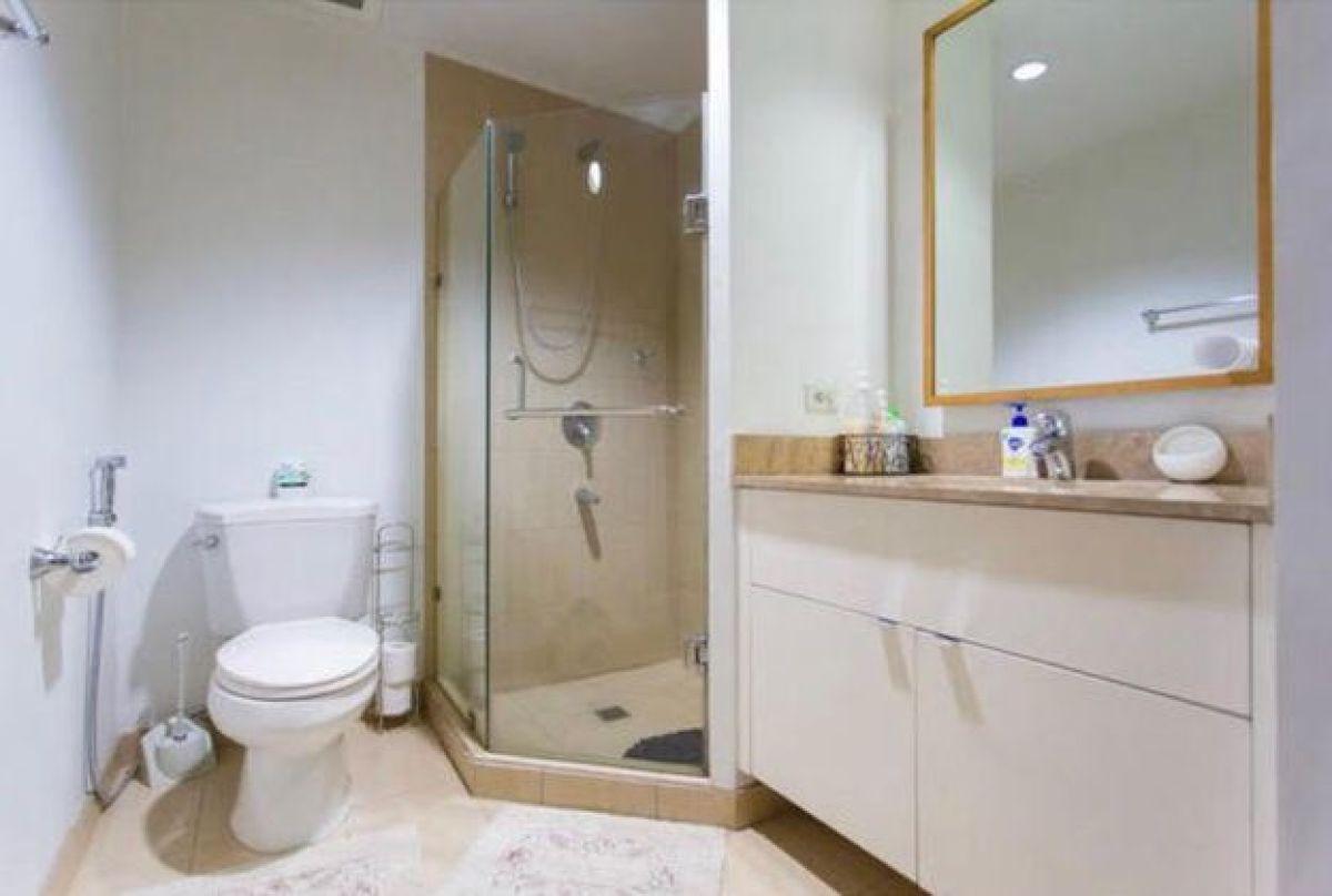 1 Bedroom for Lease in Joya North Rockwell Makati03