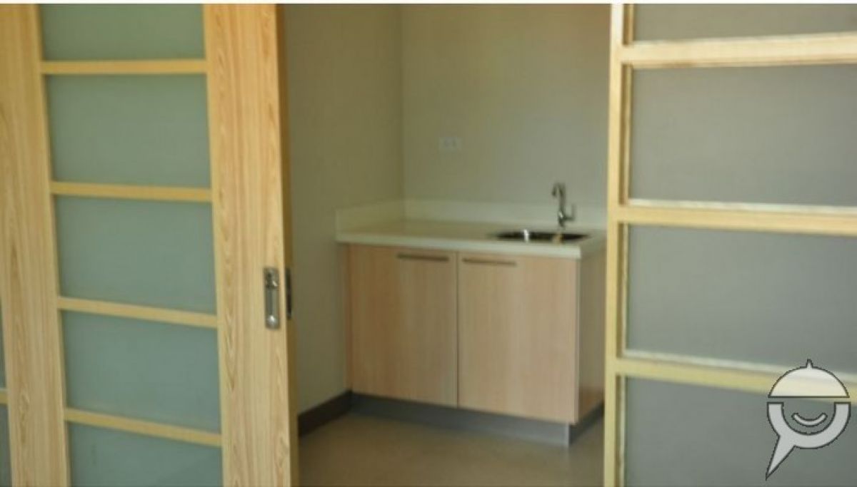 For Rent - Ridgewood Towers Condo05