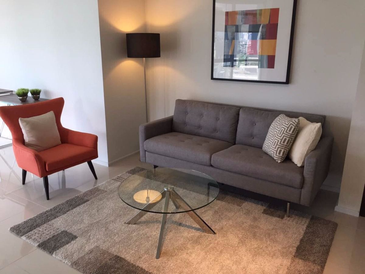"JD 001 for lease 2BR fully furnished in Arya Residences, BGC for 150,000"02