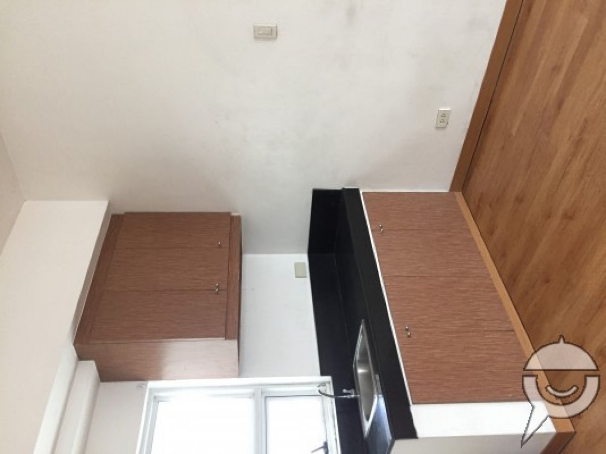 "Unit for Rent at The Boni Tower, Mandaluyong"05
