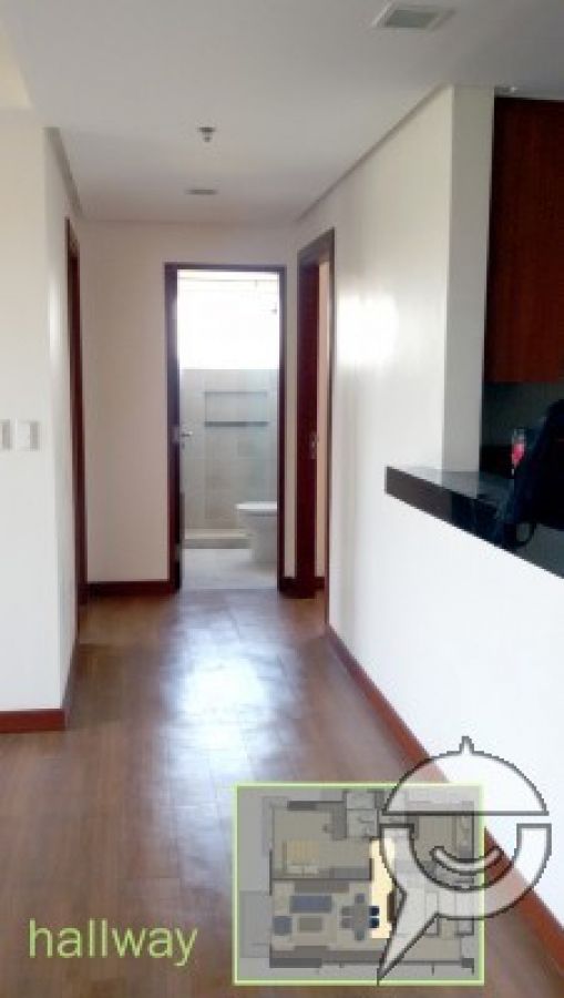 "Units  La Vie Flats Alabang, 1 BR and 2 BR with balcony"09