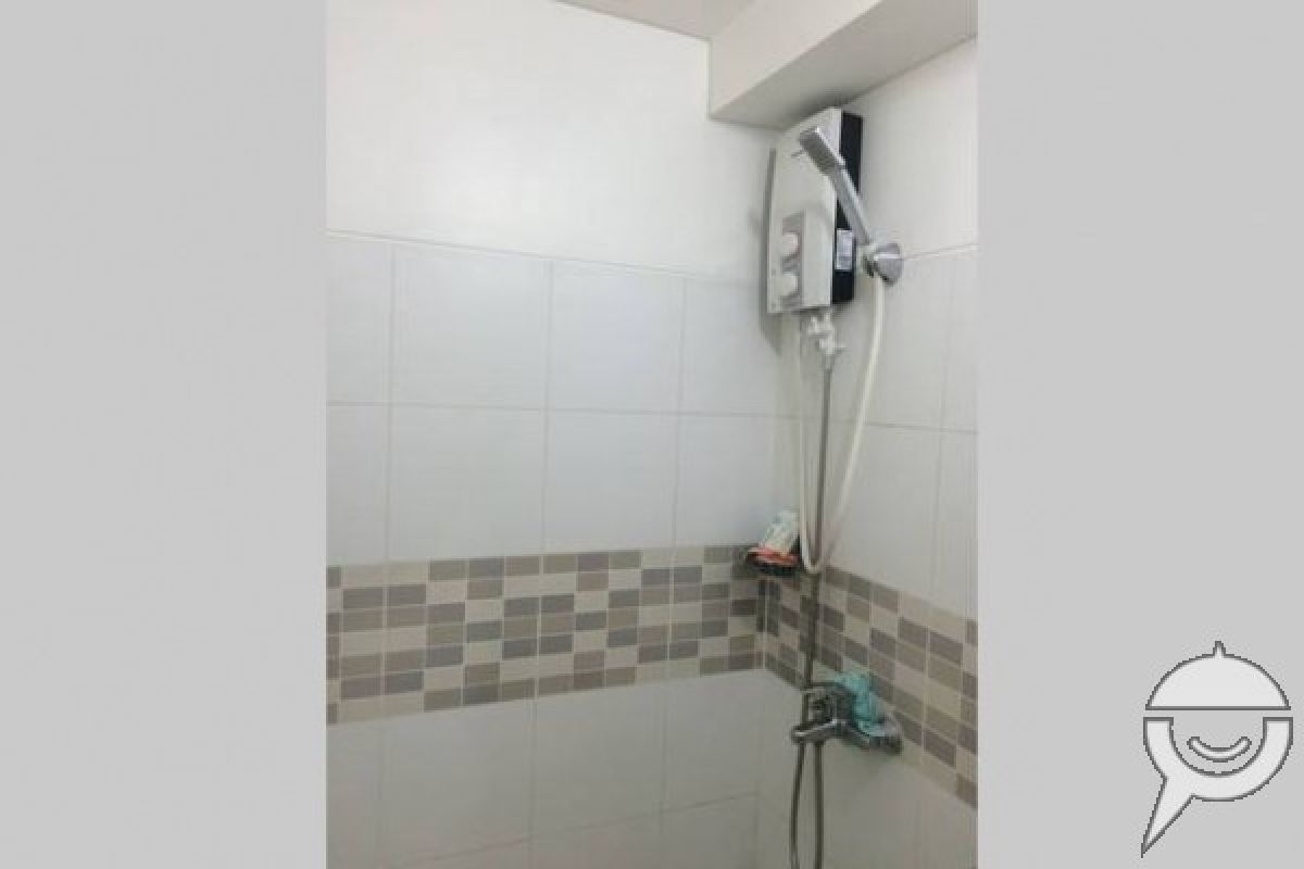 "For lease 1BR Condotel, Ortigas CBD Exchange Regency"10