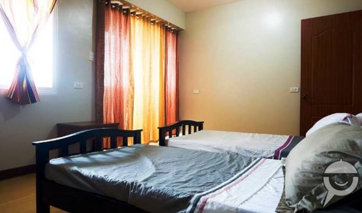 "2 BR Condo for rent at Woodcrest Residences in Guadalupe, Cebu City"02