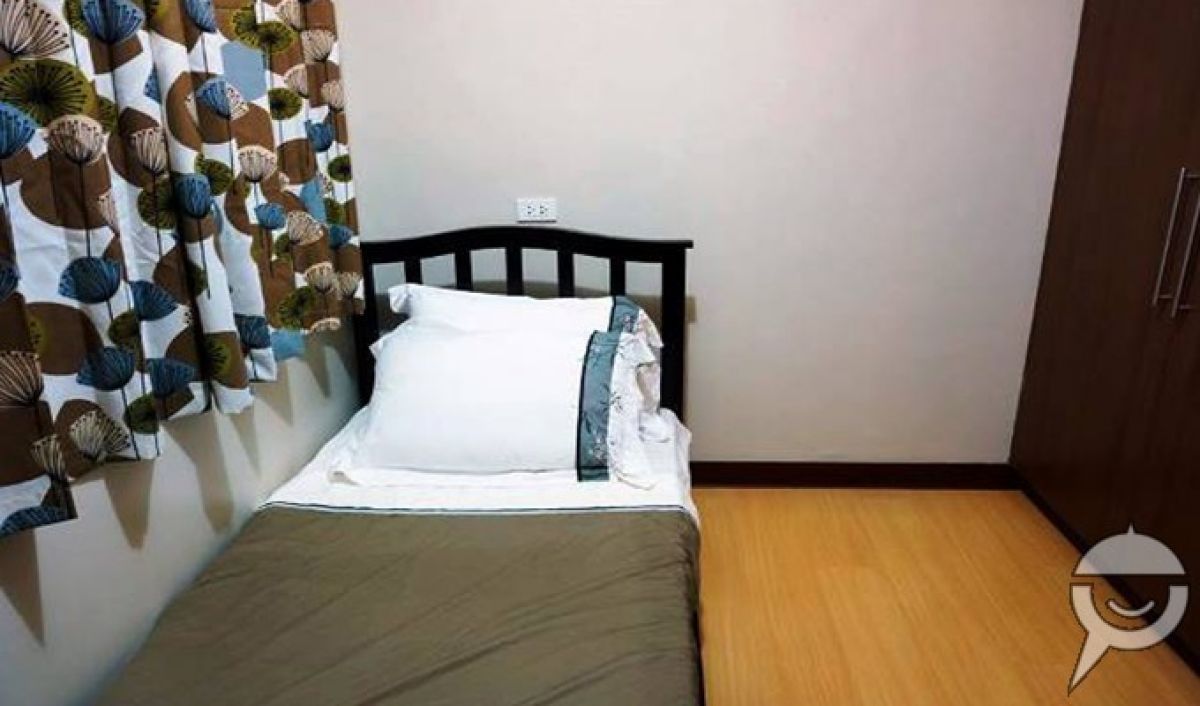 "2 BR Condo for rent at Woodcrest Residences in Guadalupe, Cebu City"05