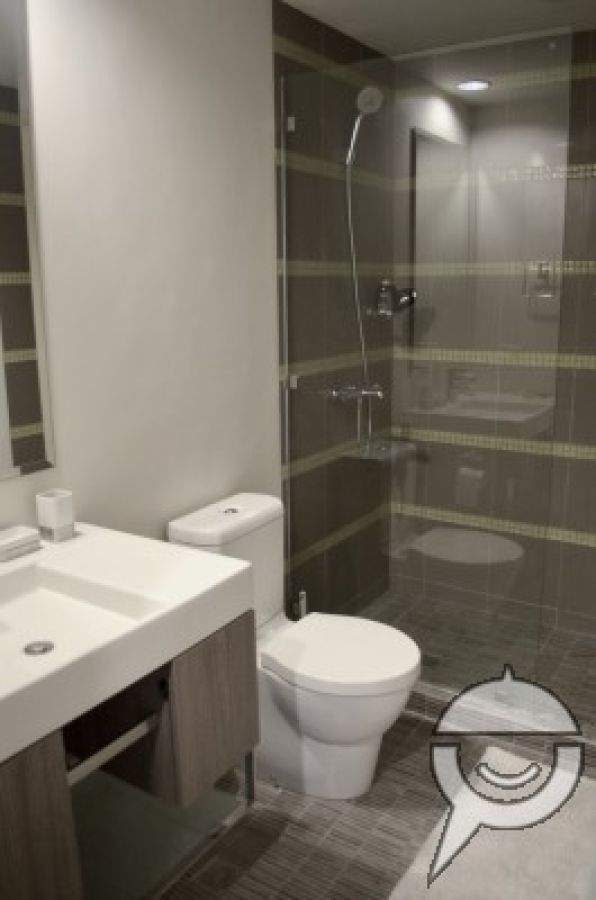 One bedroom condo for rent in Edades Rockwell Makati08