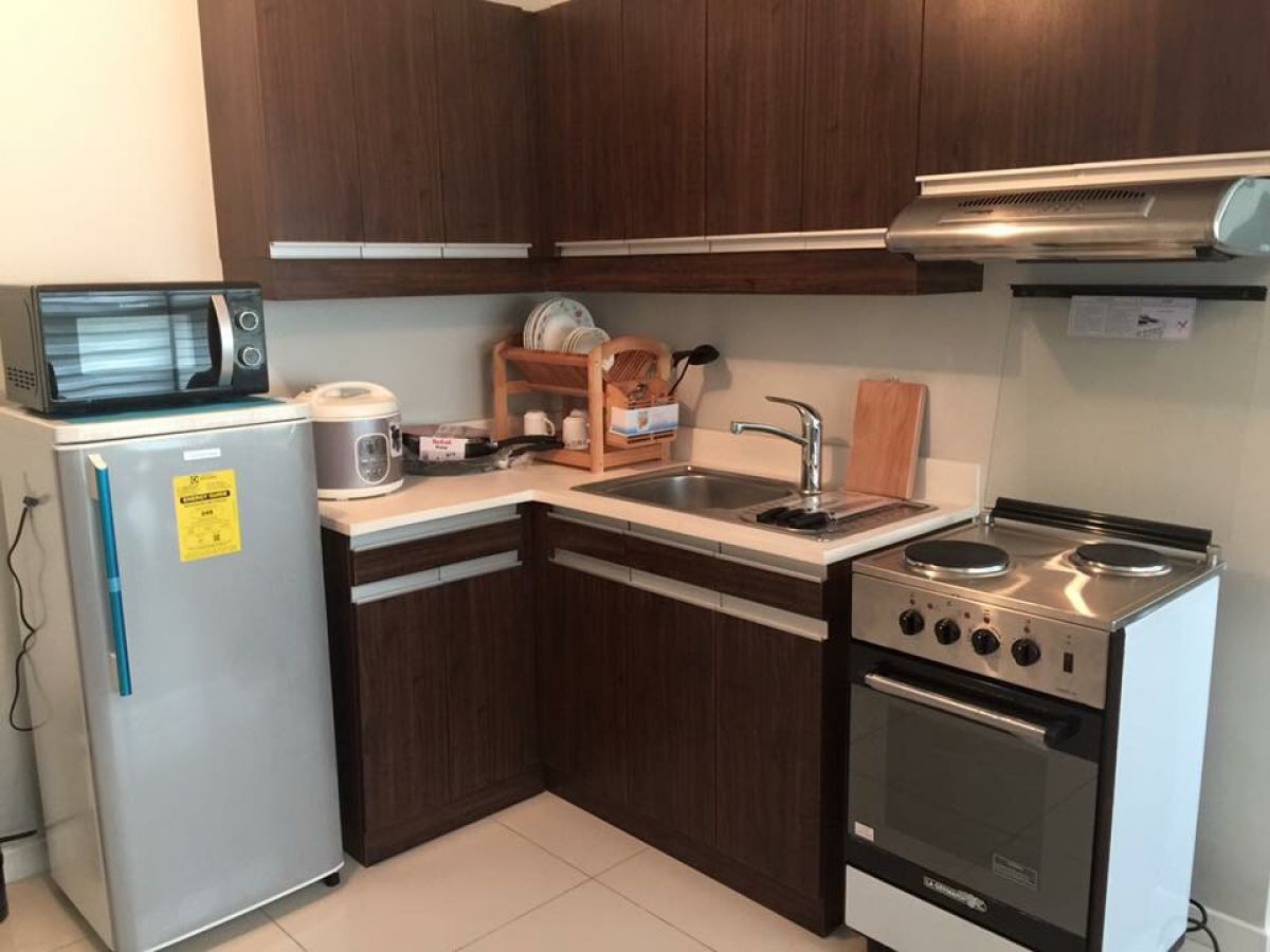 "2 Bedroom Condominium for Rent in Eton Residences, Makati City"05