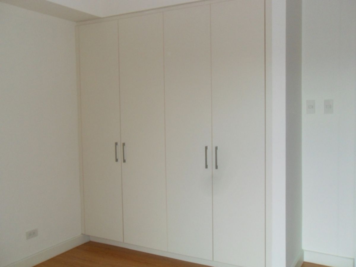Spacious 1 Bedroom Bare For Rent The Grove by Rockwell Pasig10