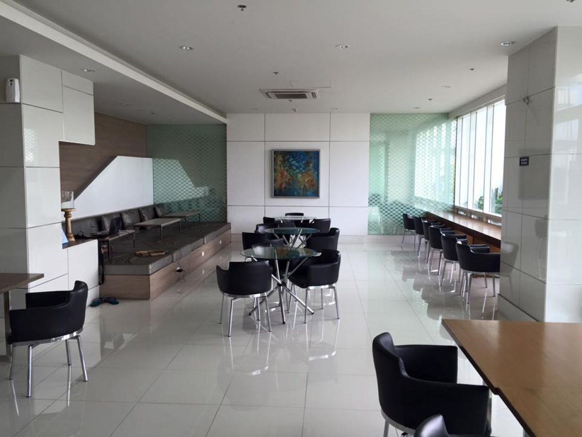 Fully Furnished 1 Bedroom Blue Residences Katipunan For Rent02