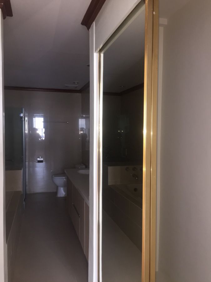 Penthouse For Rent Renaissance Tower Meralco Near Ortigas CBD07