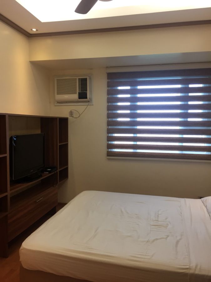 The Trion Towers 1 Bedroom  Fully Furnished at BGC For Rent04