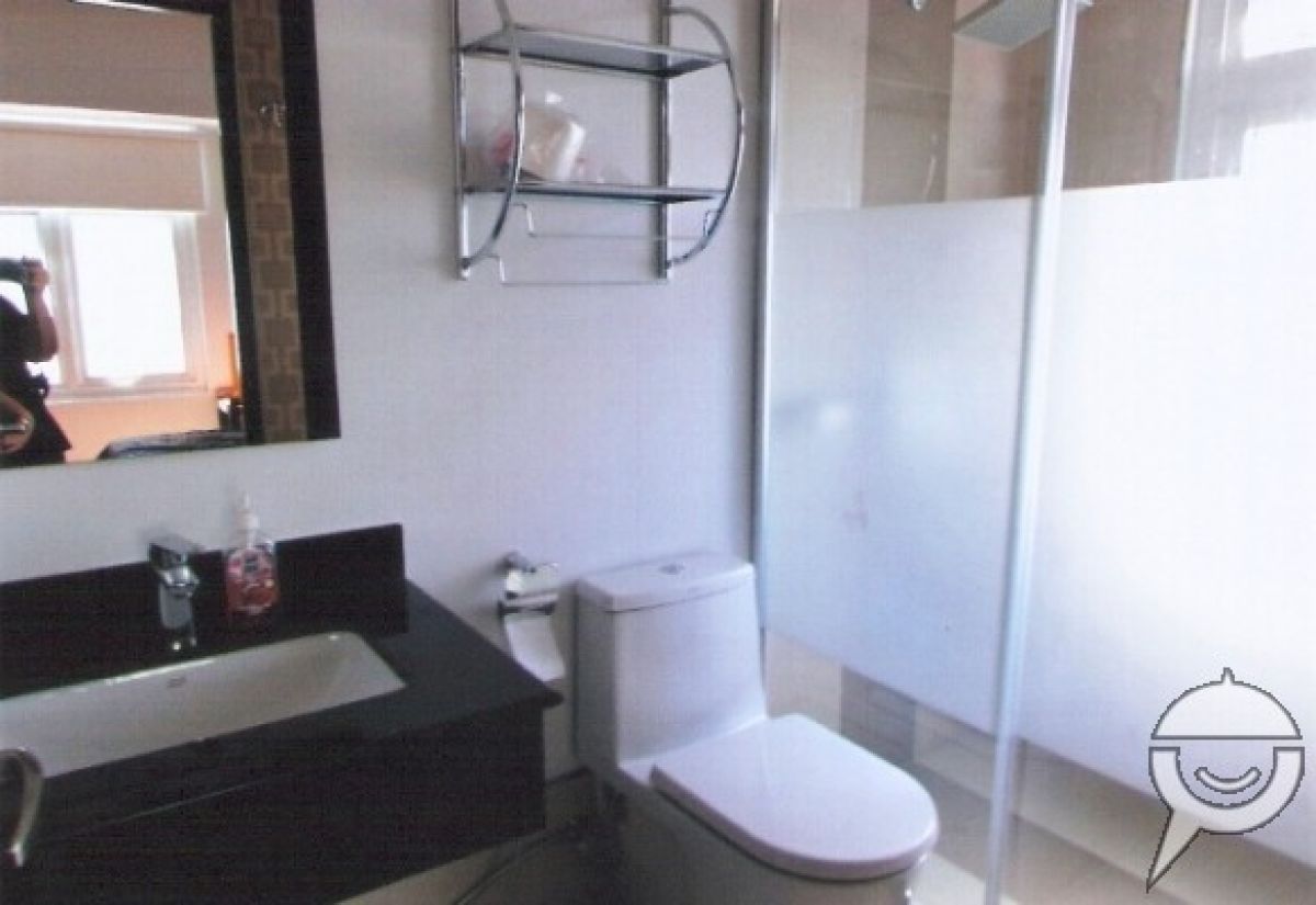 For Lease 2br at the shang grand03