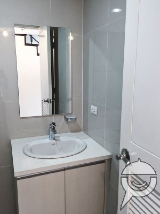 Unit 42O For Rent at Twin Oaks Place in Shaw Boulevard07
