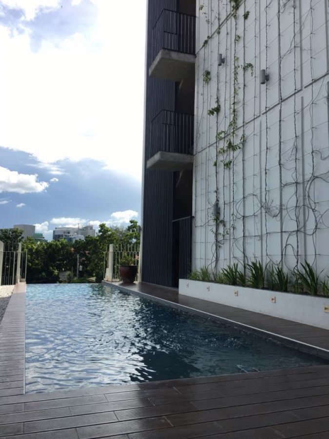 Fully Furnished studio unit at Mabolo09