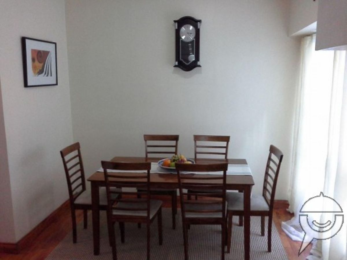 2BR Bilevel Condo Apartment04