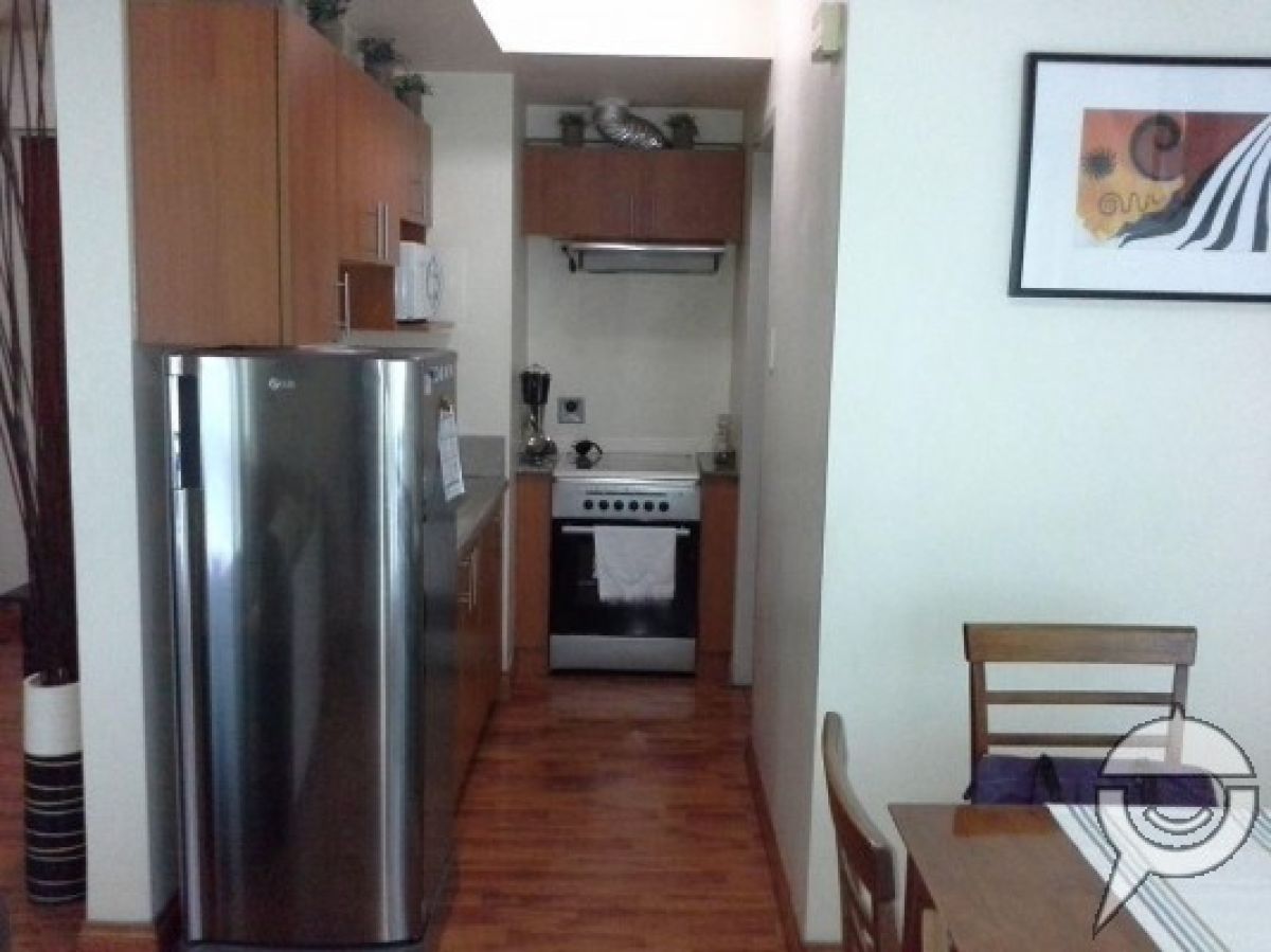 2BR Bilevel Condo Apartment05