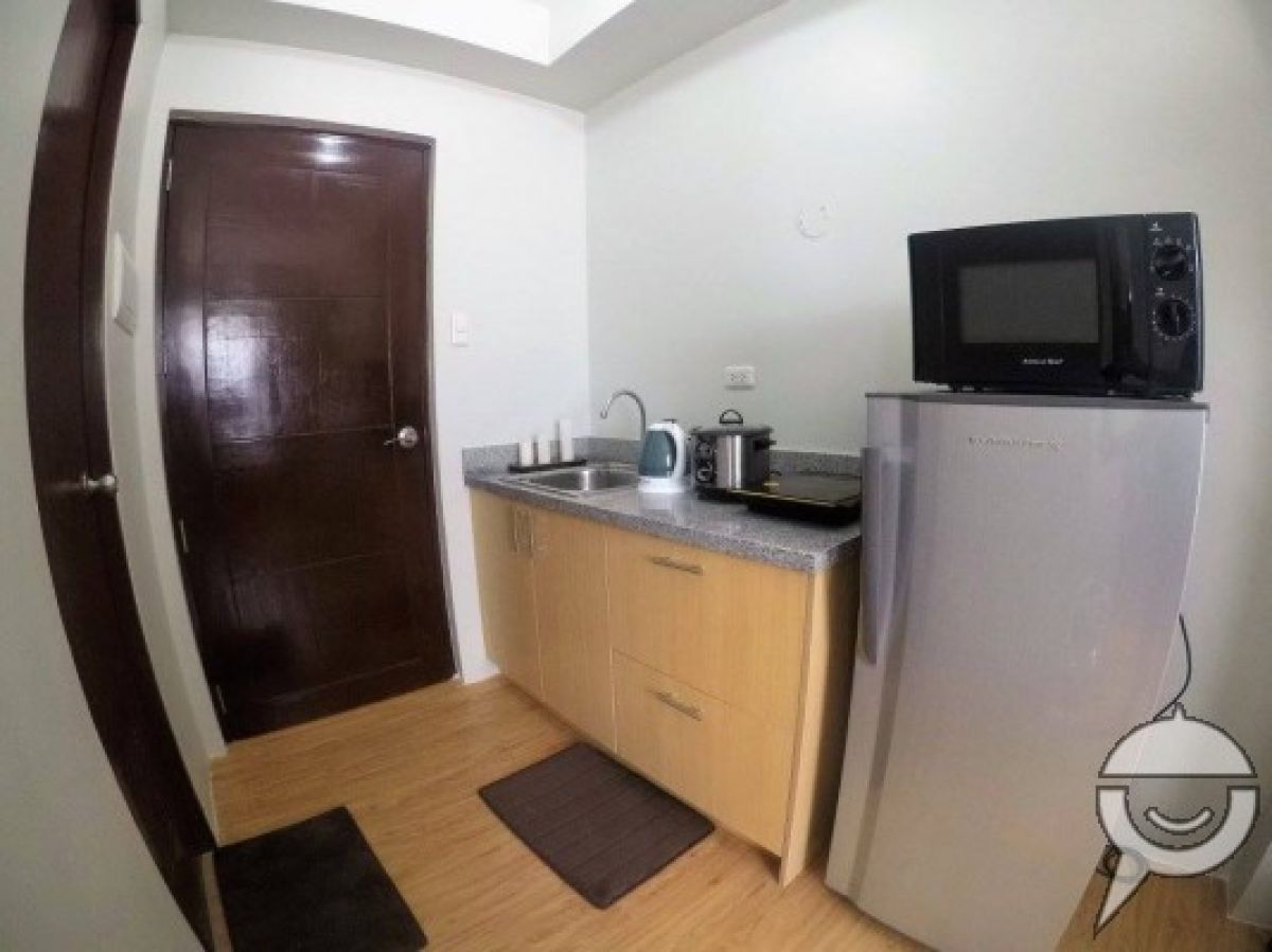 1 Bedroom Fully Furnished Condo at Mivesa Garden Residences07