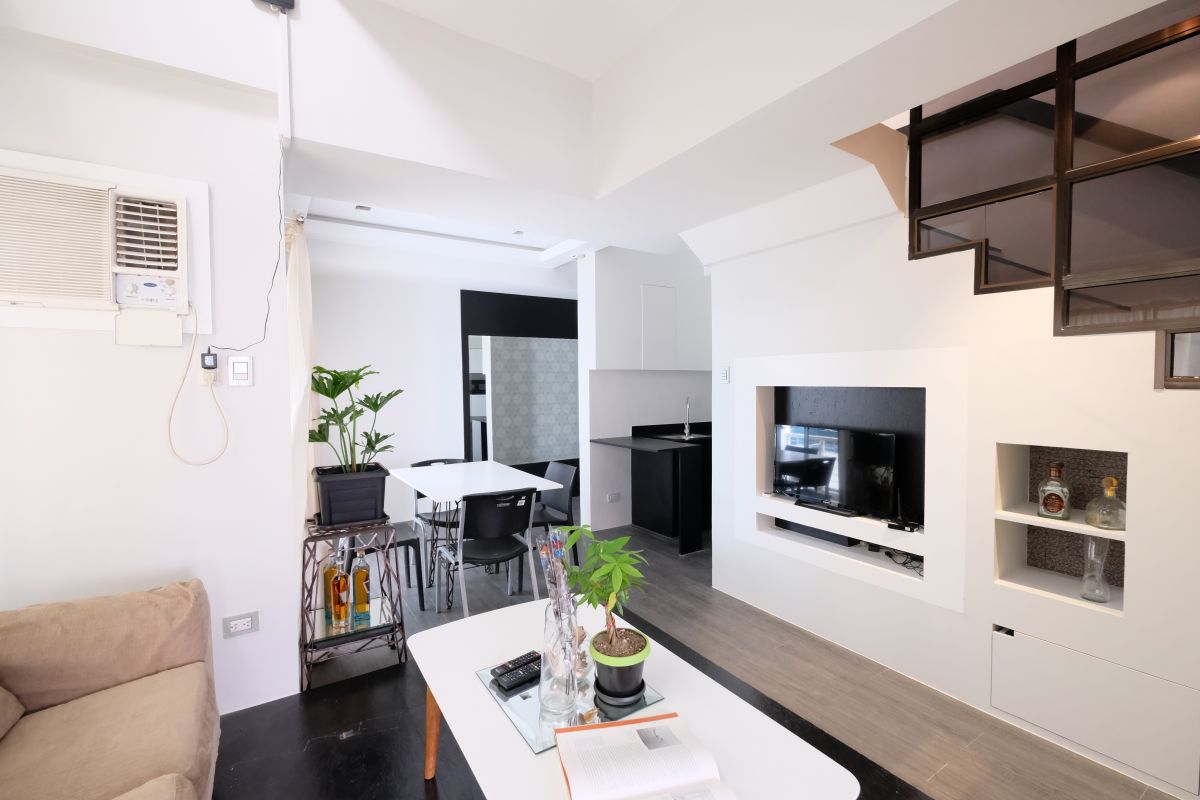 3 Bedroom Unit in W Tower05