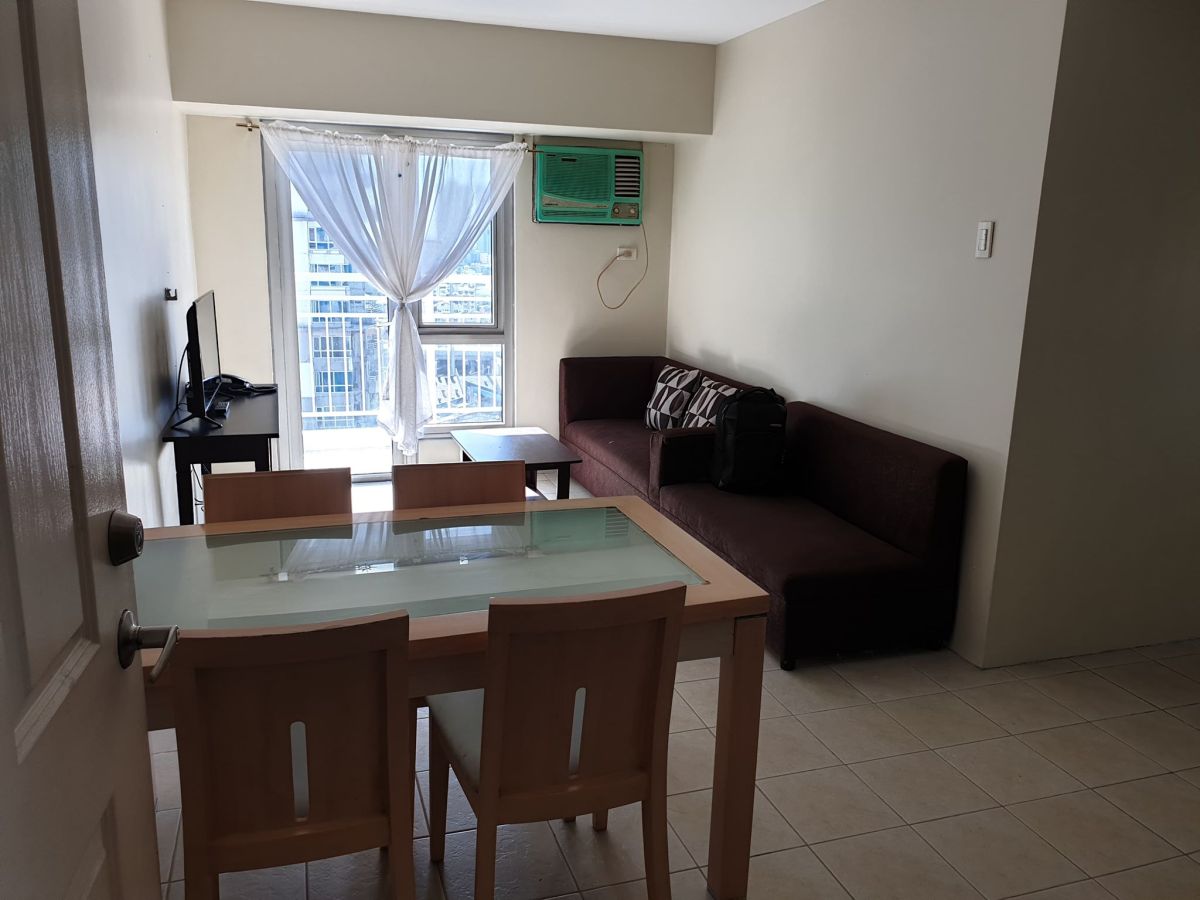 Avida Makati West Tower2 Condo 53sqm Corner Unit with Balcony for rent02