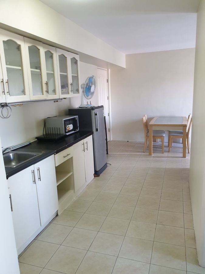Avida Makati West Tower2 Condo 53sqm Corner Unit with Balcony for rent05