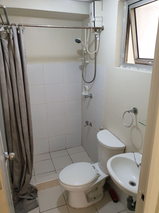 Avida Makati West Tower2 Condo 53sqm Corner Unit with Balcony for rent08