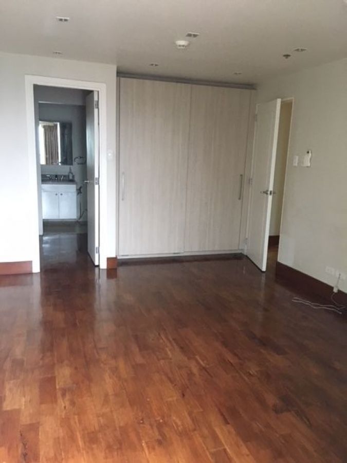 4 Bedroom At The Grove In Pasig For Lease04