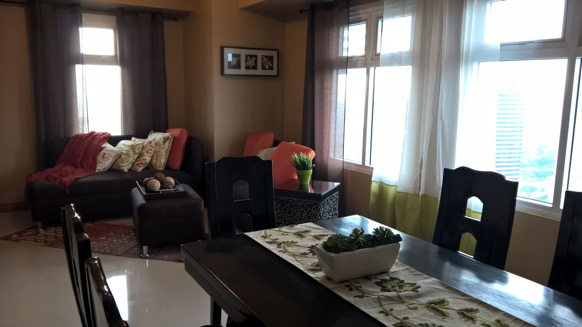 For Rent or lease 2 BR Fully Furnished in Trion Tower BGC Taguig02