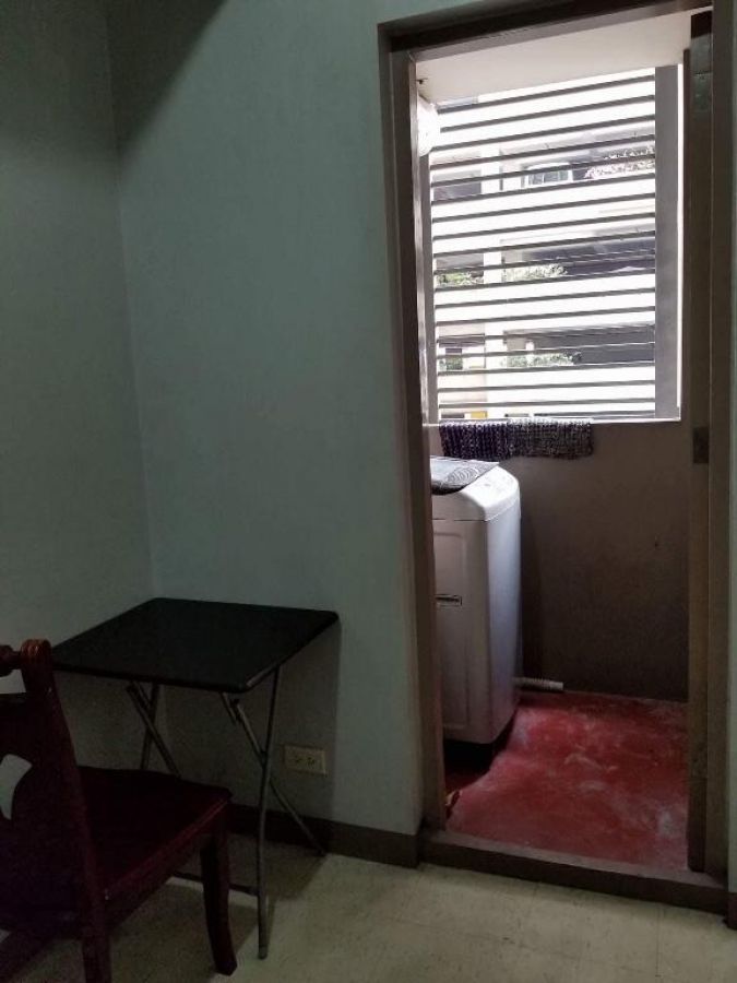 SEMI FURNISHED 2BR/2TB Condo near St. Luke’s QC06