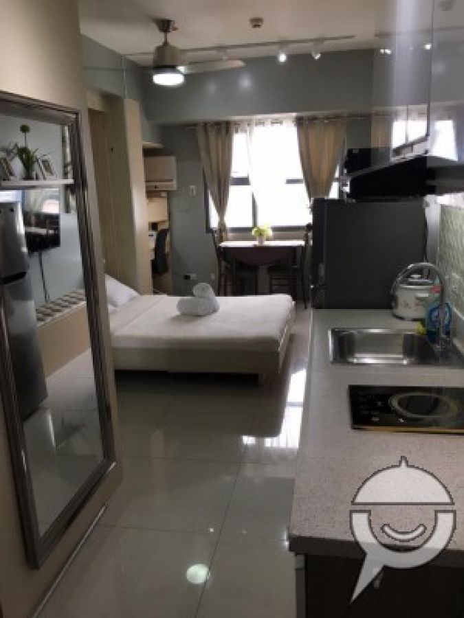 For Rent 24square studio type unit Cebu01