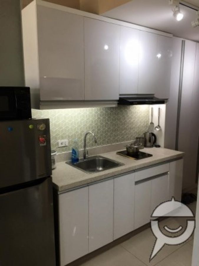 For Rent 24square studio type unit Cebu05