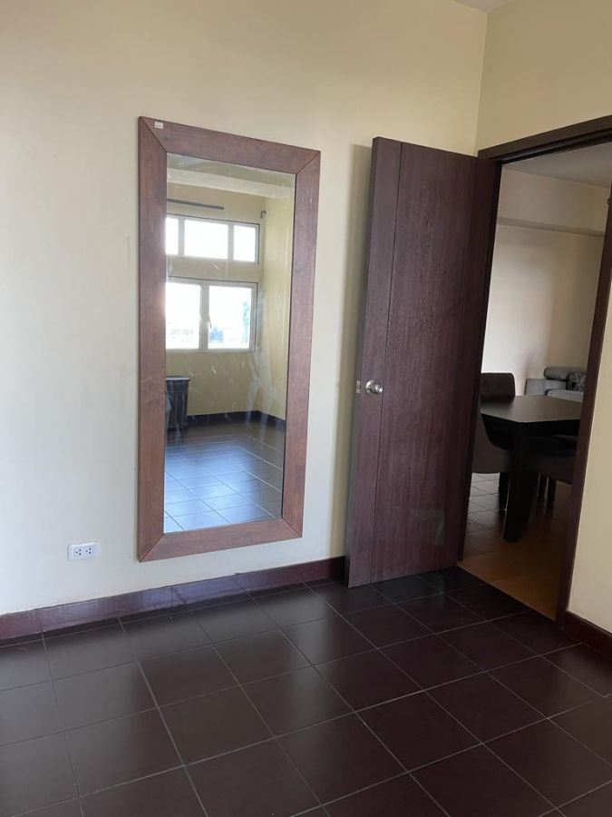 Semi Furnished 3 Bedroom Unit For Rent in San Lorenzo Place04