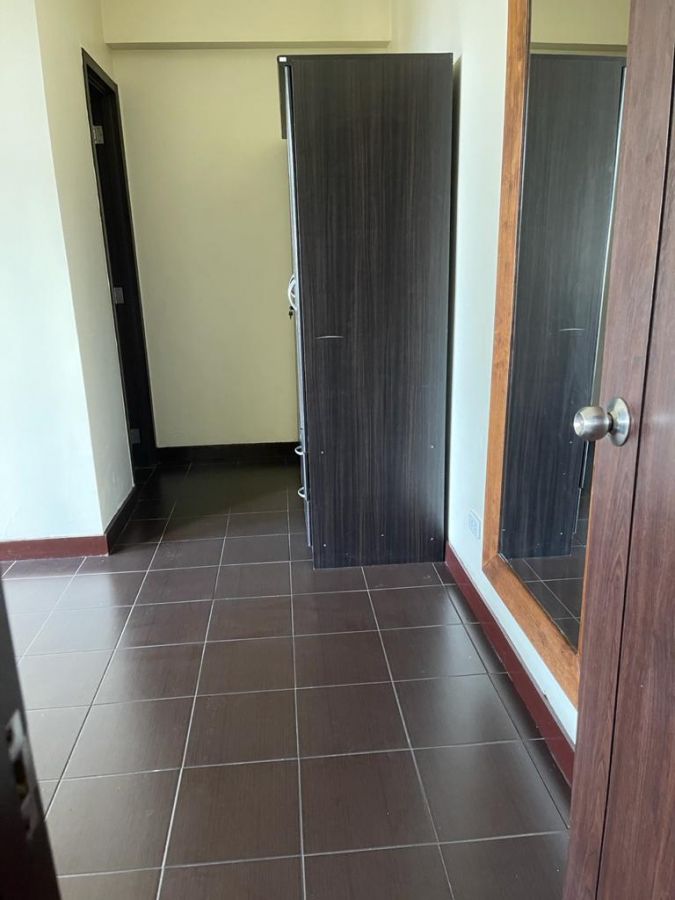 Semi Furnished 3 Bedroom Unit For Rent in San Lorenzo Place07