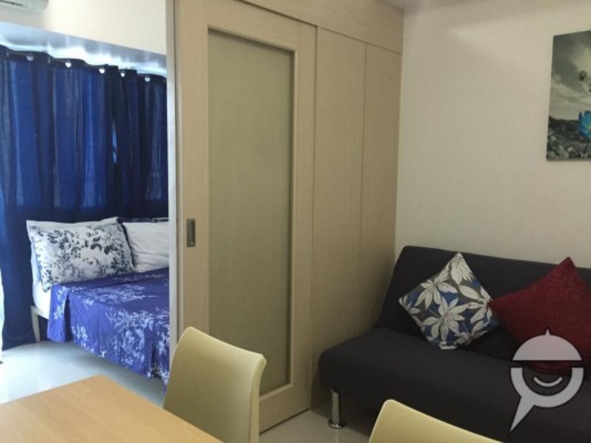 1 BR Condo for Rent with Balcony - Boni Avenue01